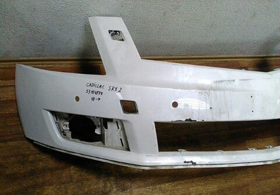 Бампер передний Cadillac SRX 2 (10>) трещины oem 55106877 (Скл-3) Бампер передний Cadillac SRX 2 (10>) трещины oem 55106877 (Скл-3)