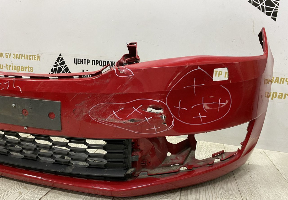 Бампер передний Skoda Rapid OEM 60U807221F Бампер передний Skoda Rapid OEM 60U807221F