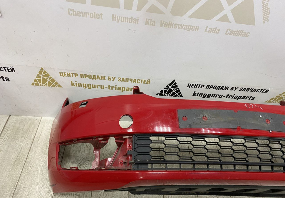Бампер передний Skoda Rapid OEM 60U807221F Бампер передний Skoda Rapid OEM 60U807221F