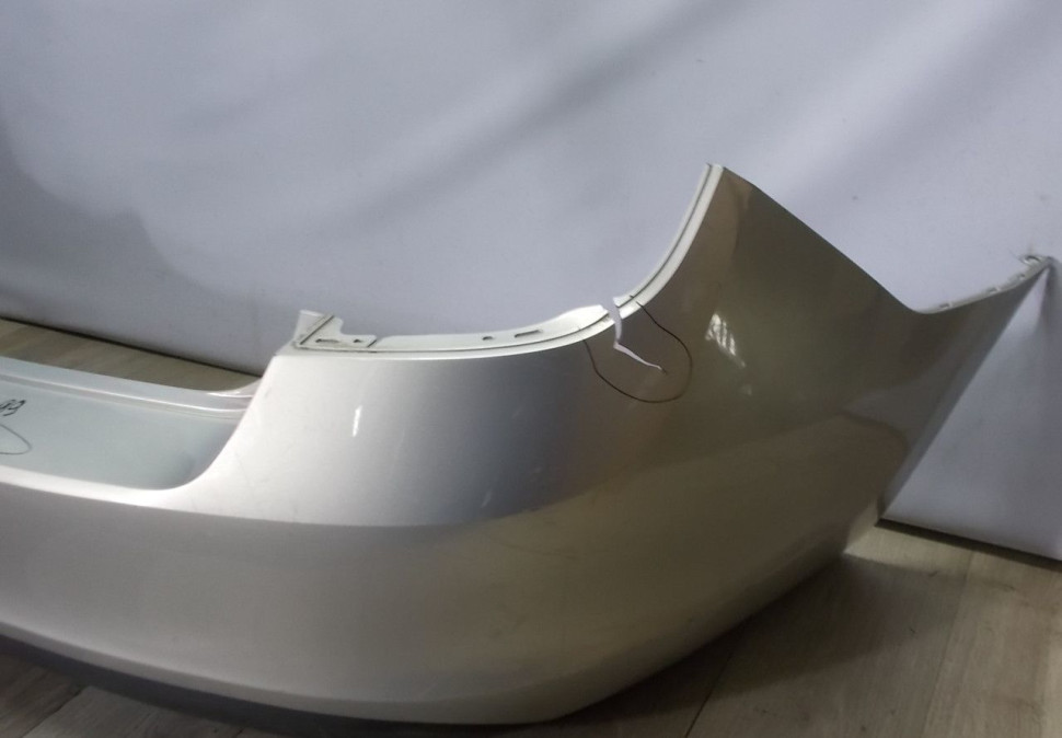 Бампер задний бу Skoda Rapid OEM 60U807421B (В)