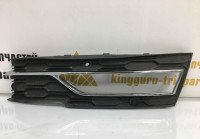 Решетка переднего бампера правая Skoda Octavia A8 2021 OEM 5E3807682C