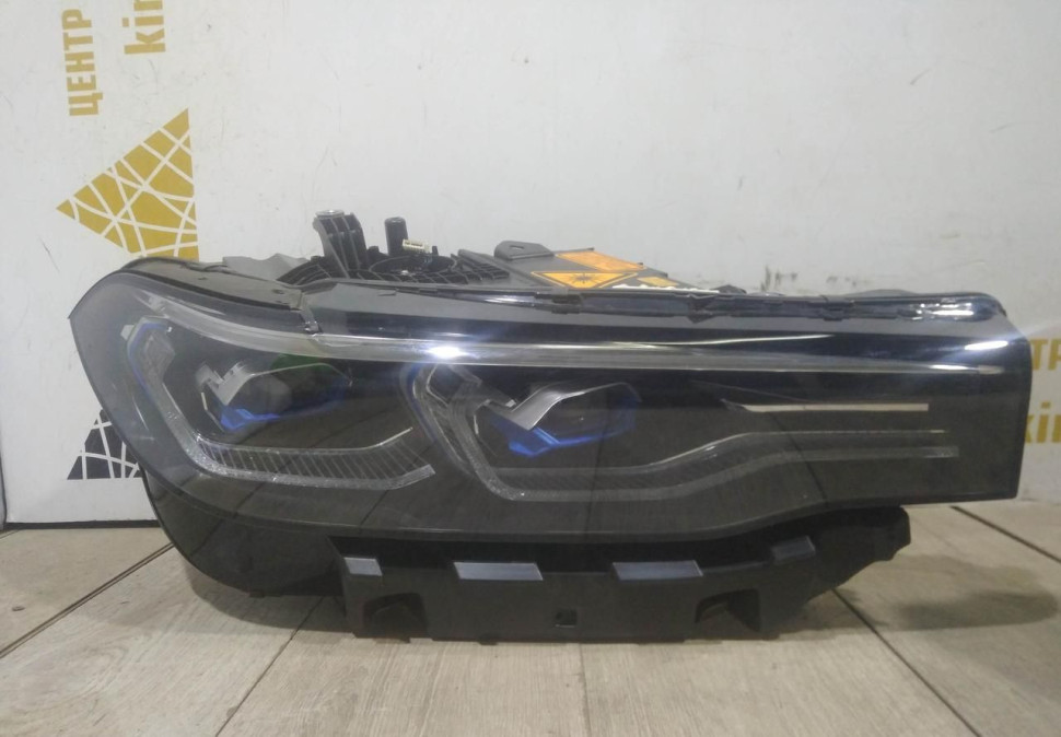 Фара лазерная правая бу BMW X7 G07 OEM 63119852956