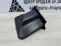 Дефлектор радиатора левый Renault Duster oem 214998574R