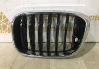 Решетка радиатора левая BMW X3 G01 OEM 51137478669