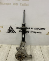 Кулак поворотный передний левый + амортизатор Skoda Octavia A7 OEM 5Q0413031JF 5Q0407257A