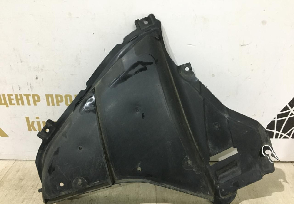 Защита переднего бампера правая BMW 5 G30 M-Pack OEM 51718060032