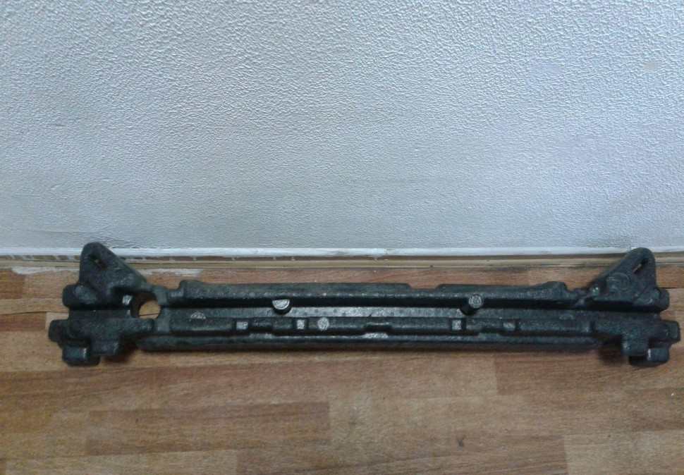 Абсорбер переднего бампера Hyundai Tucson 3 (15>) oem 86520D7000