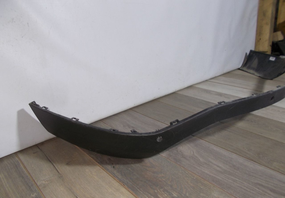 Спойлер заднего бампера бу BMW X3 G01 OEM 51127416042 Спойлер заднего бампера бу BMW X3 G01 OEM 51127416042