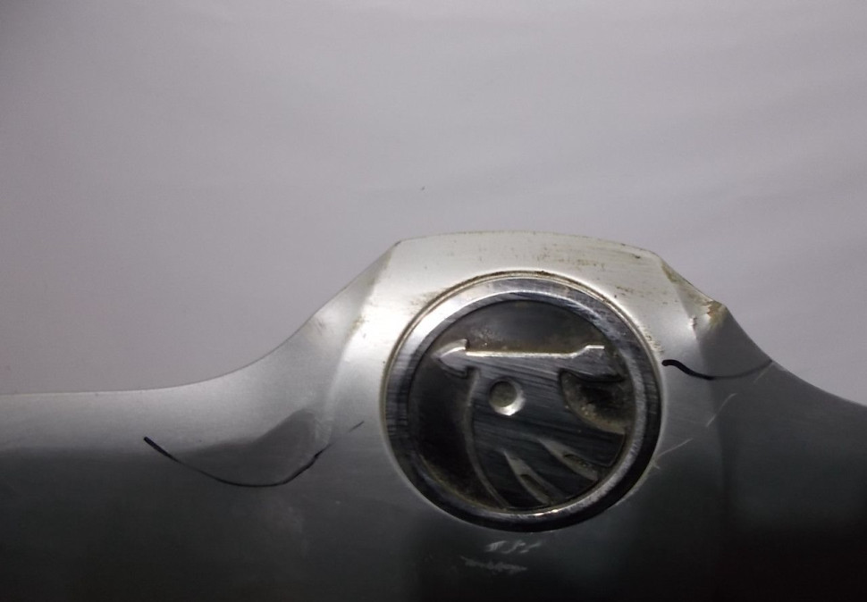 Капот бу Skoda Octavia A7 OEM 5E0823031 Капот бу Skoda Octavia A7 OEM 5E0823031