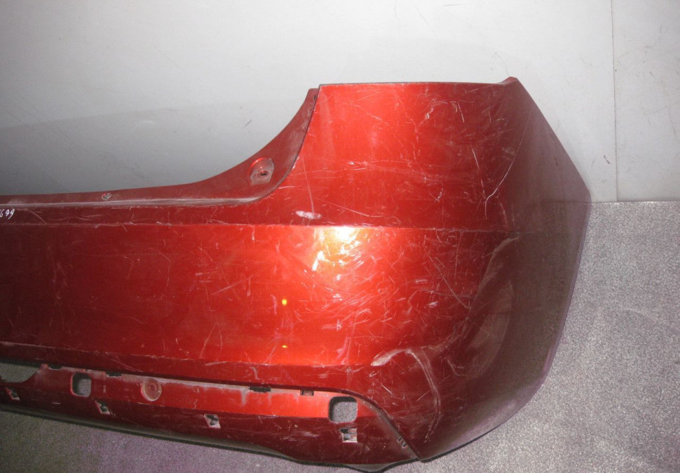 Бампер задний Lada Vesta oem 8450006699 (скл-3) Бампер задний Lada Vesta oem 8450006699 (скл-3)