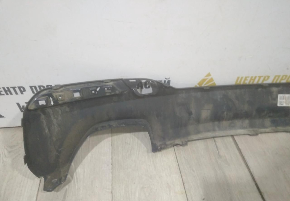 Накладка спойлер заднего бампера бу BMW 5 G30 OEM 51128067763