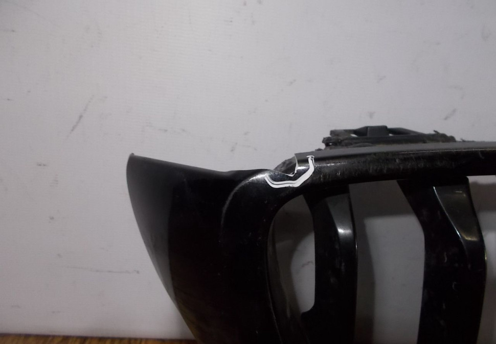 Решетка радиатора правая бу BMW 4 F32 OEM 7294814 Решетка радиатора правая бу BMW 4 F32 OEM 7294814