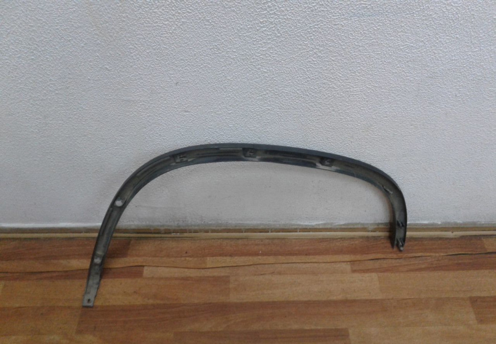 Расширитель арки крыла задний правый Volkswagen Tiguan oem 5n0845820 Расширитель арки крыла задний правый Volkswagen Tiguan oem 5n0845820