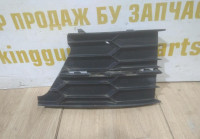 Решетка переднего бампера правая бу Skoda Superb 3 OEM 3V0853666B