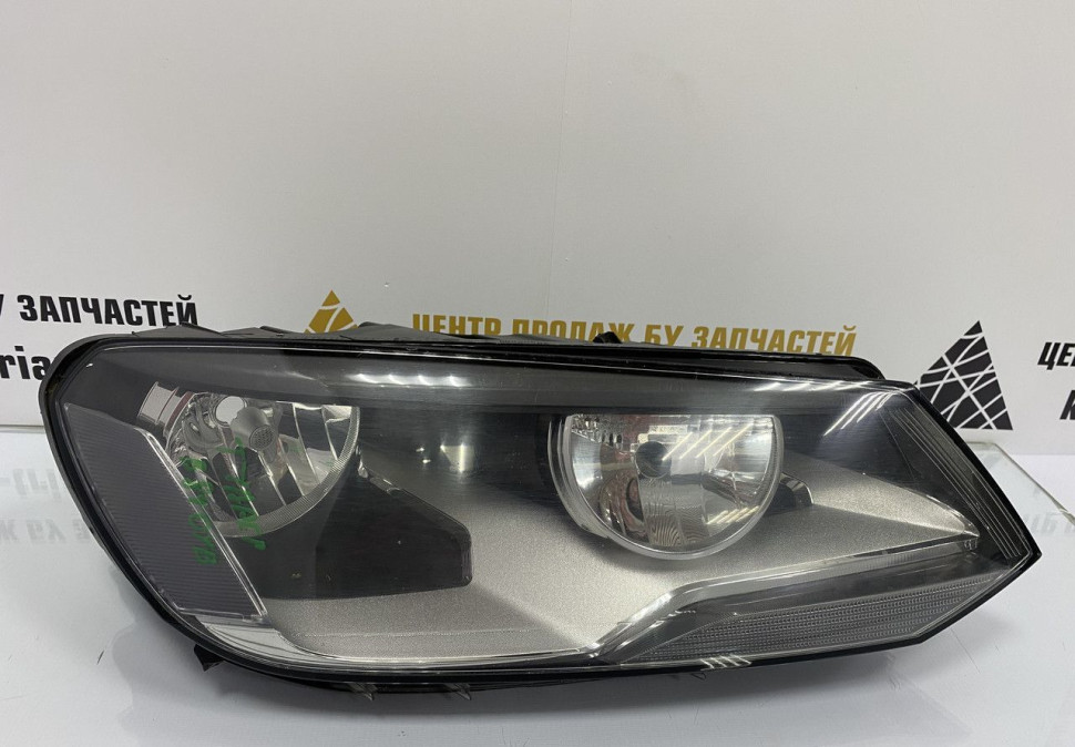 Фара правая галоген Volkswagen Touareg 2 2010 OEM 7P1941006