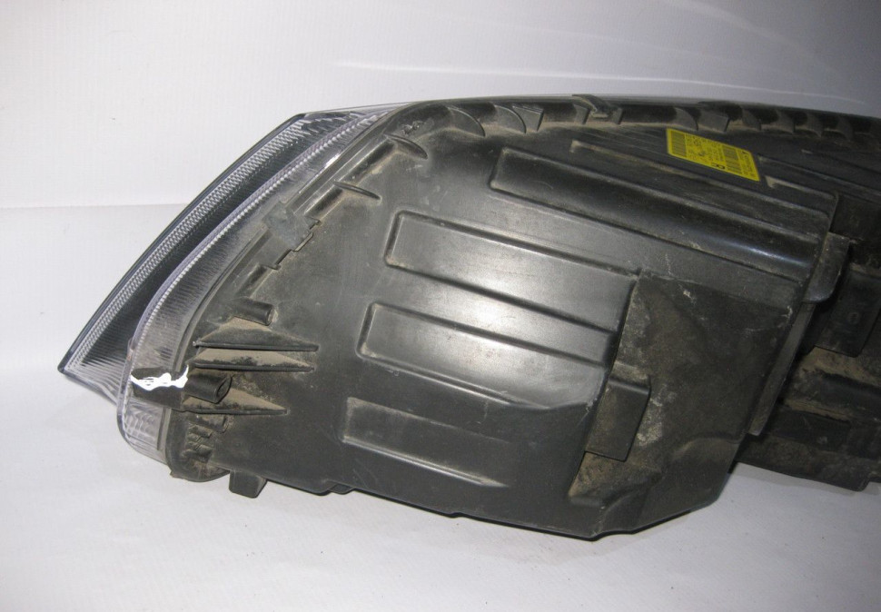 Фара правая бу Skoda Octavia A7 OEM 5E1941016 (слом. 1 крепл.) (скл-3)