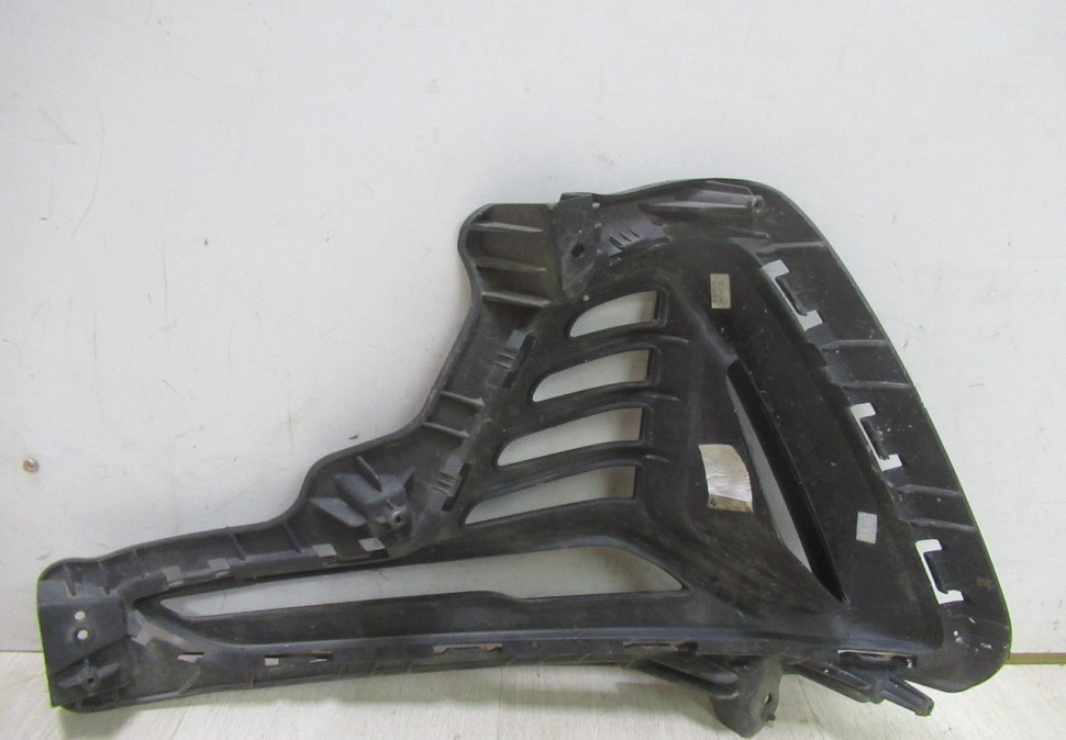 Накладка Птф правая Hyundai Sonata 7 oem 86522e6710