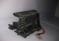 Корпус блока предохранителей Opel Astra H oem 1534964 (скл-3)