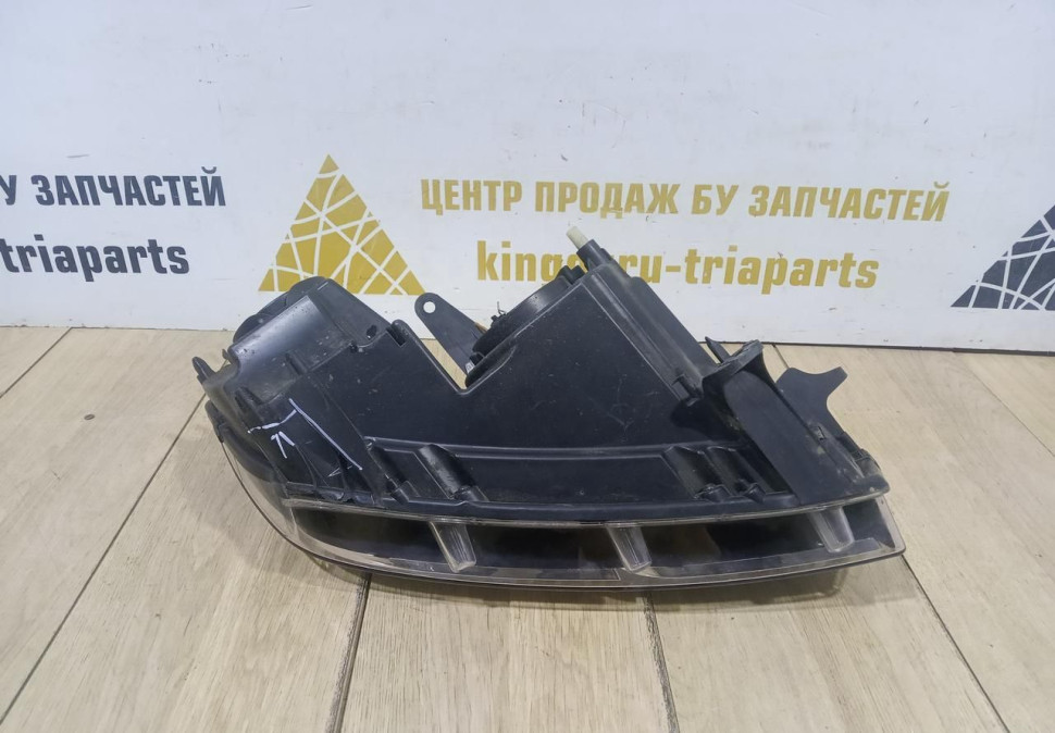 Фара левая бу Renault Logan 2 OEM 260609450R