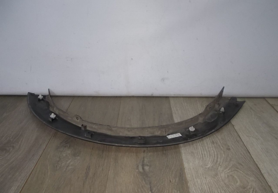 Молдинг крыла передний левый бу Renault Sandero Stepway 2 OEM 638750806R