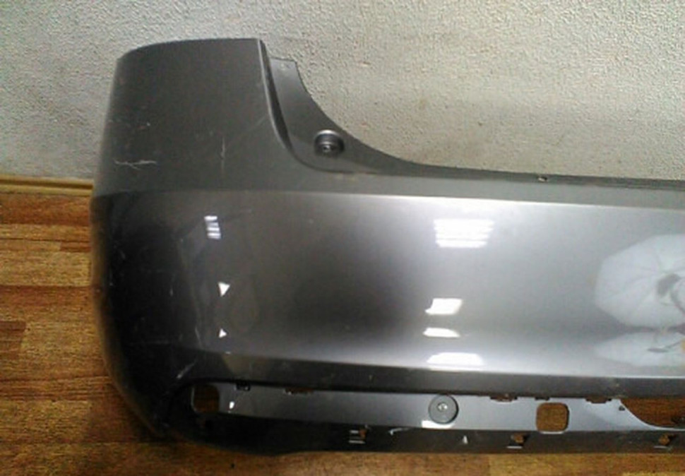 Бампер задний Lada vesta oem 8450006699 (скл-3) Бампер задний Lada vesta oem 8450006699 (скл-3)