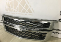 Решетка радиатора Chevrolet Tahoe 4 2014 OEM 84724083