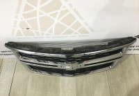 Решетка радиатора Chevrolet Tahoe 4 2014 OEM 84724083