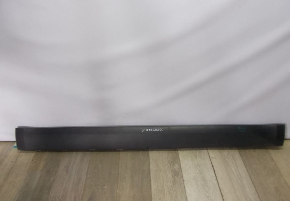 Порог правый бу Skoda Yeti OEM 5L0853856C