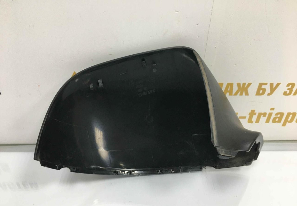 Крышка зеркала левая Volkswagen Transporter T5 2009 OEM 7E1857527K