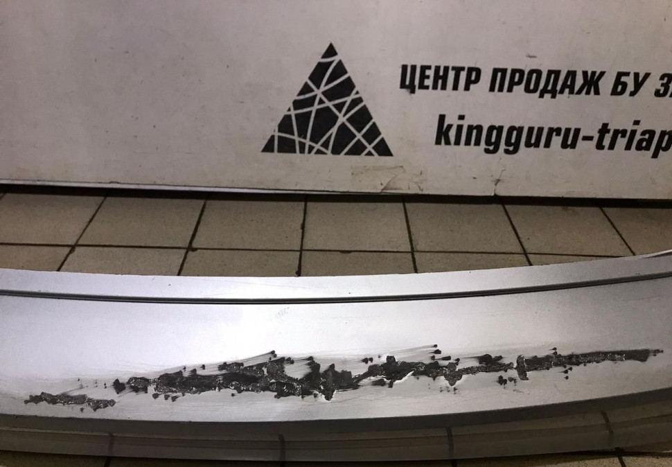 Бампер задний Skoda Rapid 2013 OEM 60U807421B (скл-3) Бампер задний Skoda Rapid 2013 OEM 60U807421B (скл-3)