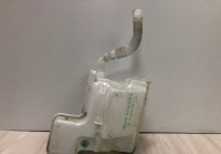 Бачок омывателя Volkswagen Tiguan 2 oem 5NA955449B (трещ)