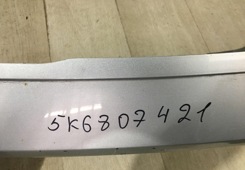 Бампер задний Volkswagen Golf 6 09-12 oem 5K6807421 Бампер задний Volkswagen Golf 6 09-12 oem 5K6807421