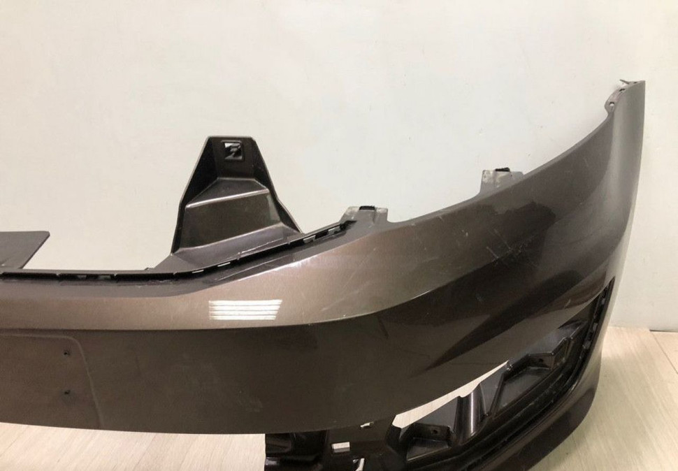 Бампер передний Volkswagen Polo седан рест oem 6RU807221A (трещины)