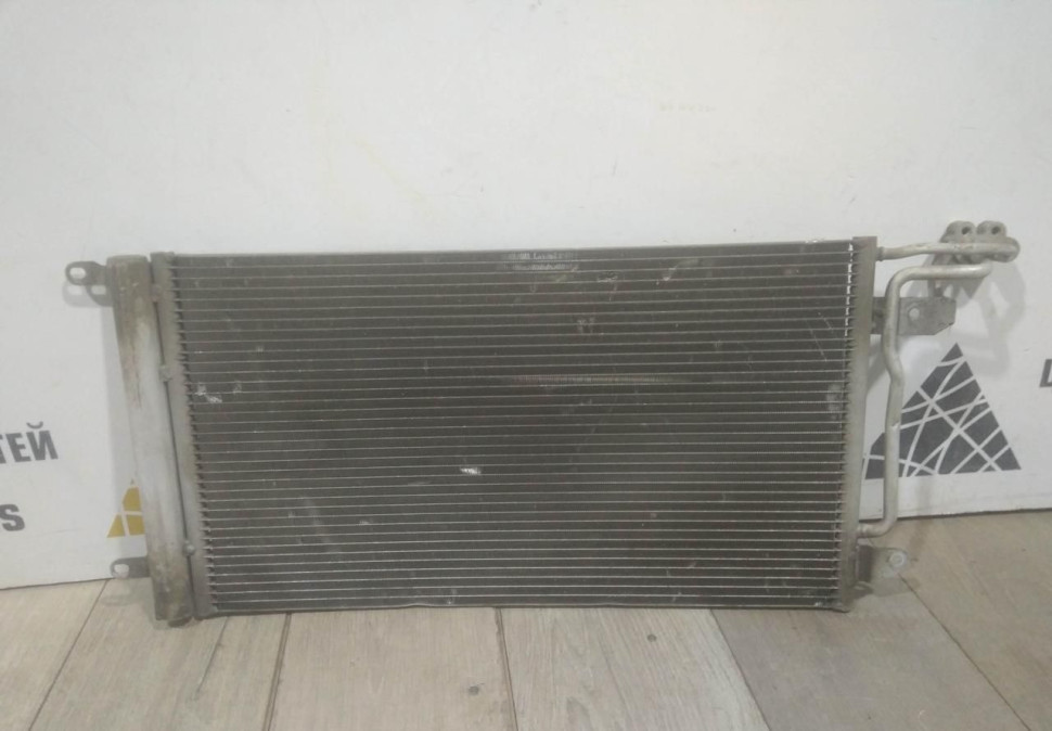 Радиатор кондиционера бу Skoda Rapid OEM 6C0816411B Радиатор кондиционера бу Skoda Rapid OEM 6C0816411B