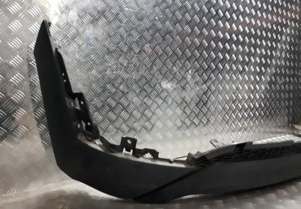 Спойлер заднего бампера Hyundai Tucson 3 oem 86612d7010