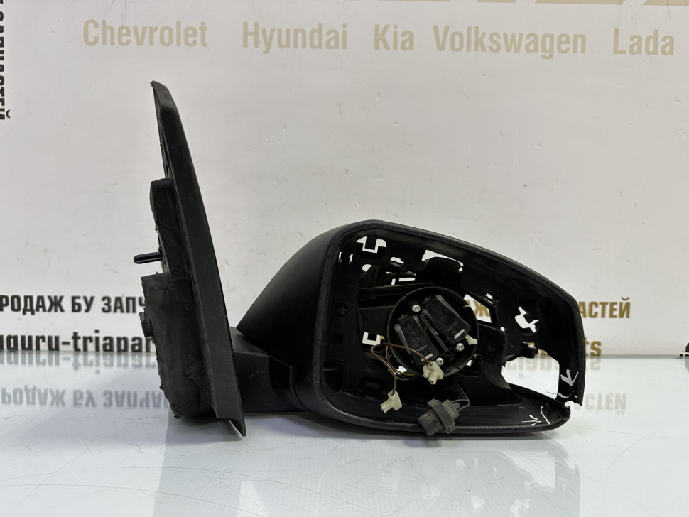 Корпус зеркала правый бу Renault Fluence OEM 963010175R