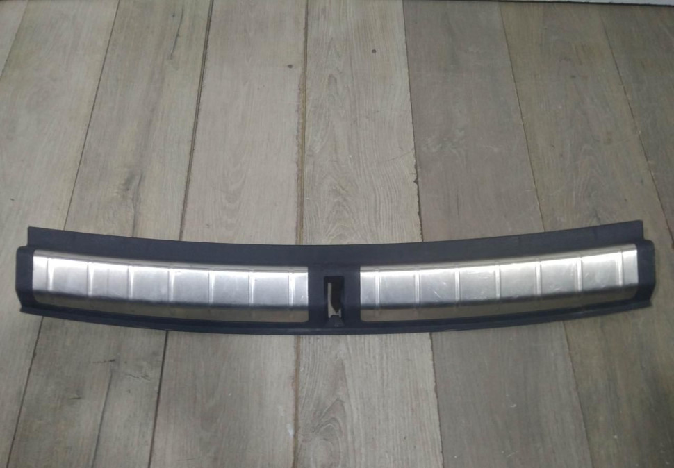 Обивка задней панели бу BMW X1 F48 OEM 51477413689