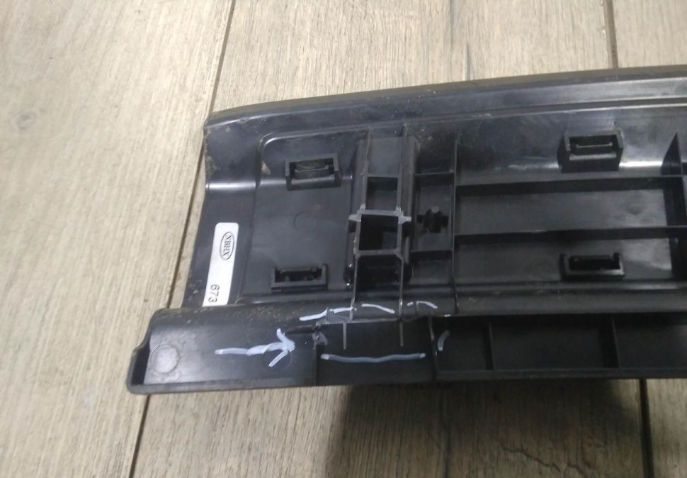 Обивка задней панели бу BMW X1 F48 OEM 51477413689 Обивка задней панели бу BMW X1 F48 OEM 51477413689