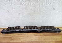 Кроншейн заднего бампера центральный Volkswage Passat CC Oem 3C8807863