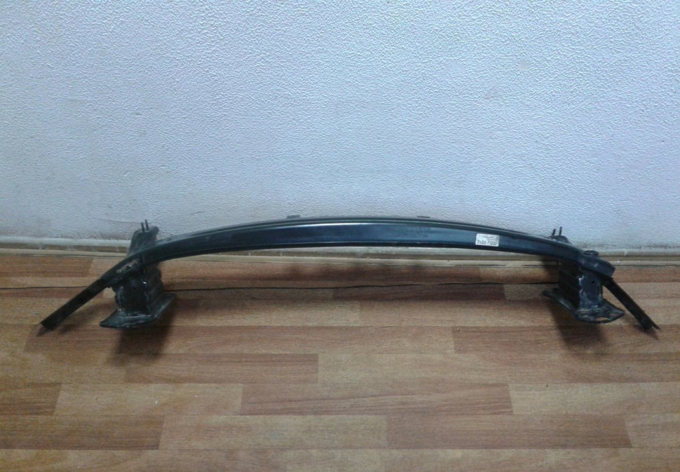 Усилитель переднего бампера Hyundai Santa Fe 3