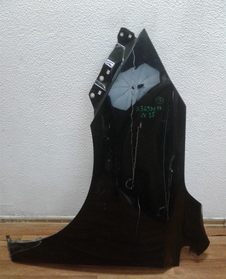 Крыло переднее левое Hyundai ix35 (вмятина) Крыло переднее левое Hyundai ix35 (вмятина)