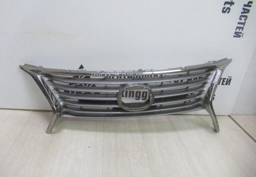 Решетка радиатора Lexus RX oem 5315548040 (Скл-3)