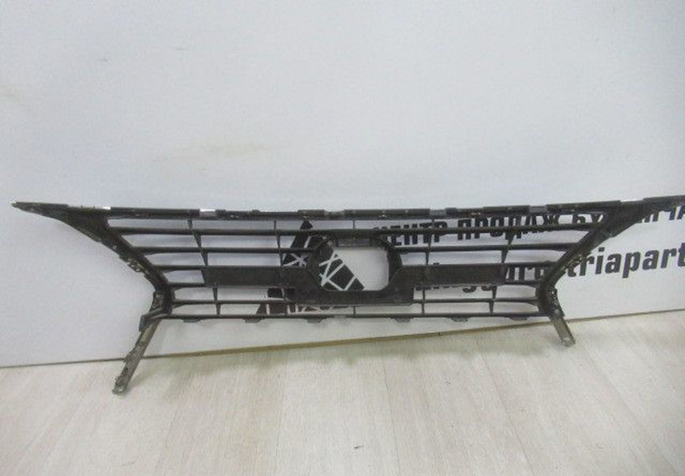 Решетка радиатора Lexus RX oem 5315548040 (Скл-3) Решетка радиатора Lexus RX oem 5315548040 (Скл-3)