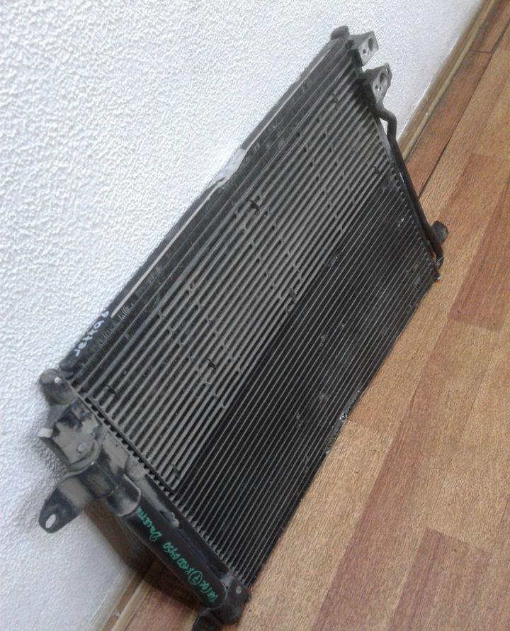 Радиатор кондиционера Volkswagen Jetta 6 oem 5c0298403 Радиатор кондиционера Volkswagen Jetta 6 oem 5c0298403