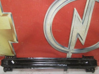 Усилитель переднего бампера VW Tiguan 2011-