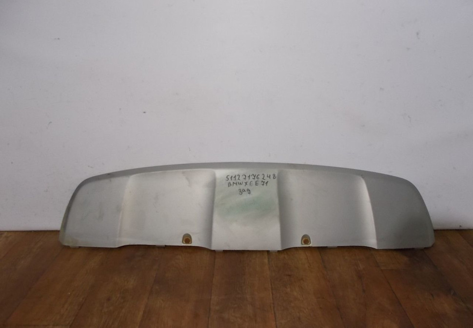 Накладка спойлера заднего бампера бу BMW X6 E71 OEM 51127176248