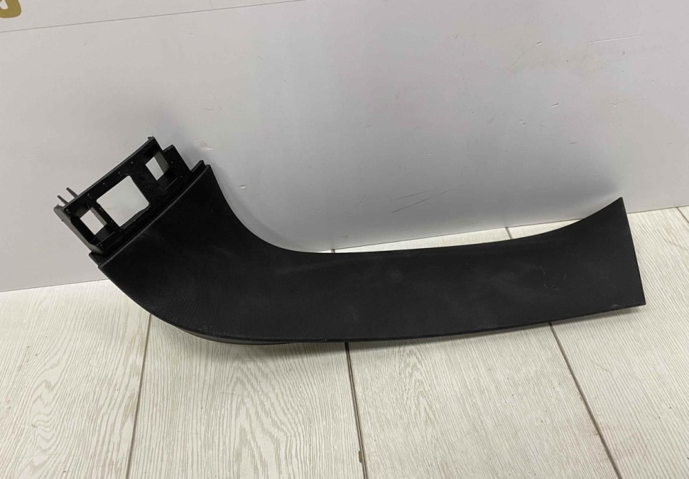 Обивка крышки багажника правая BMW X7 G07 OEM 51497442974 7418850