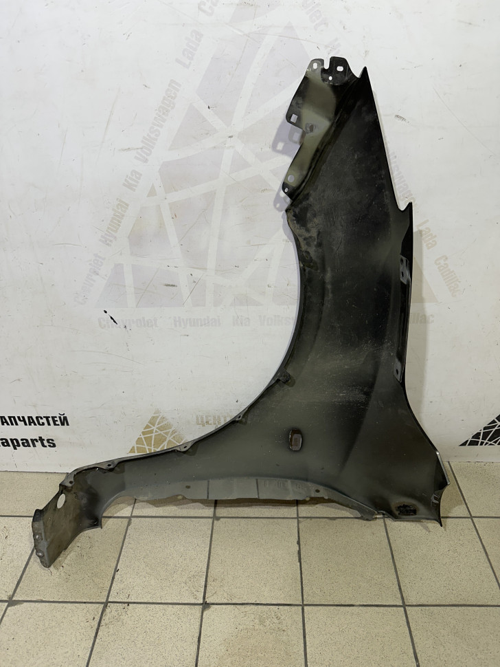 Крыло переднее правое Mazda 3 BL (скл-3)