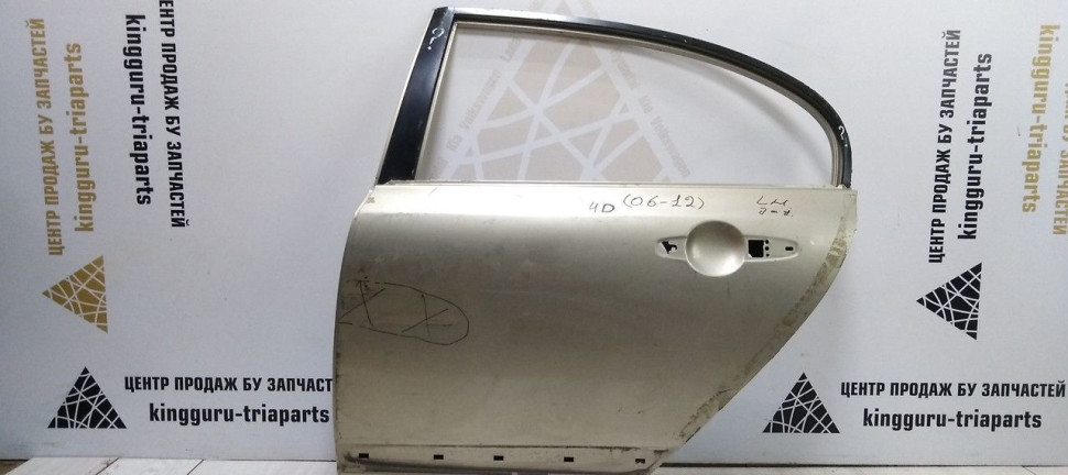 Дверь задняя левая Honda Civic 8 05-11 oem 67550SNAU00ZZ (скл-3)