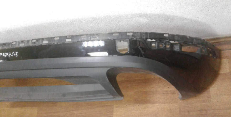Бампер задний нижняя часть Volkswagen Touareg NF oem 7p6807568 (мал. трещ.) (скл-3)